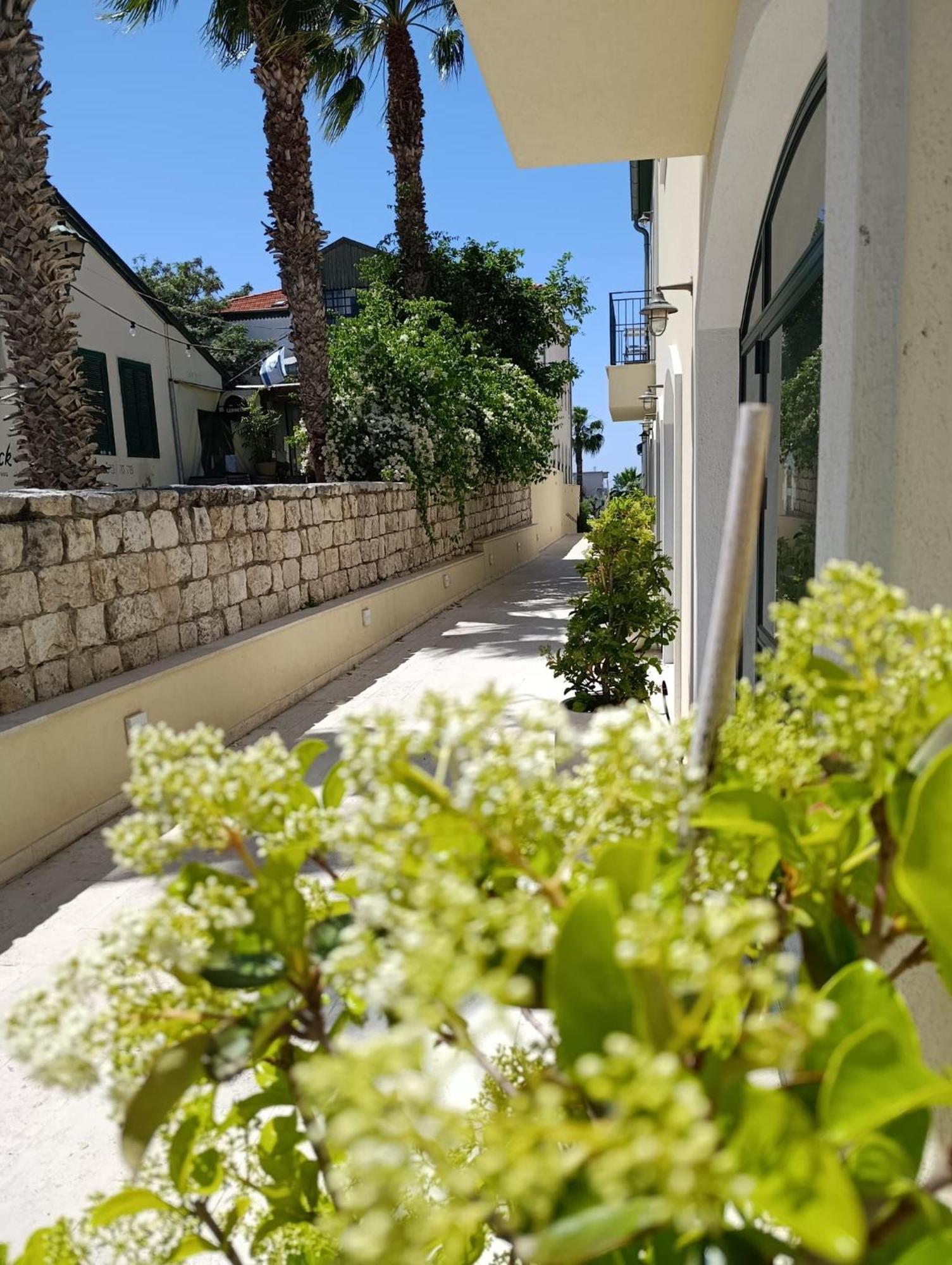 49 Boutique Villa Zikhron Ya'akov Room photo